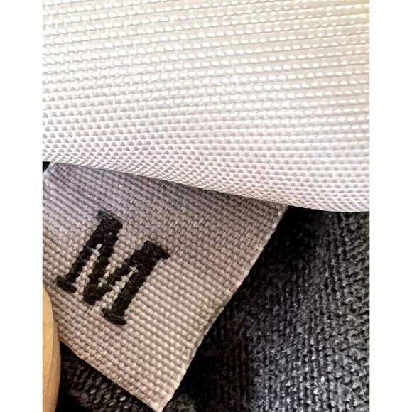 SoulCycle Tank Top Women's Medium Sleeveless High Low Hem Crew Neck Pullover - Picture 8 of 8